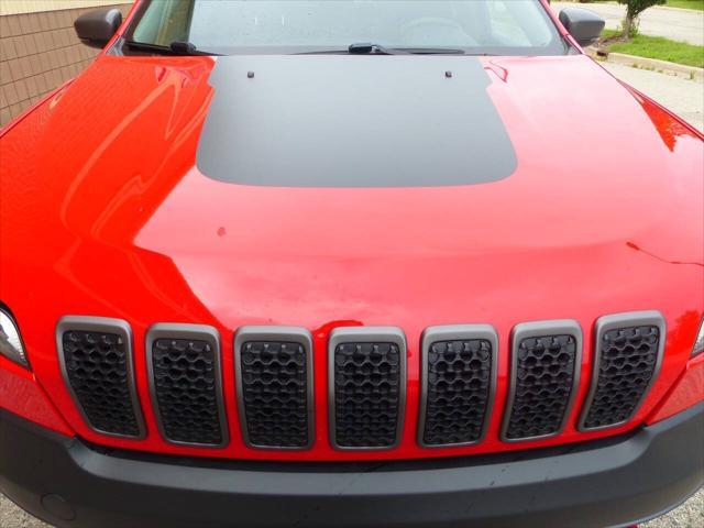 used 2019 Jeep Cherokee car, priced at $12,995
