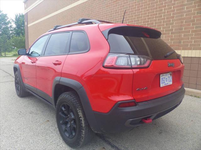 used 2019 Jeep Cherokee car, priced at $12,995
