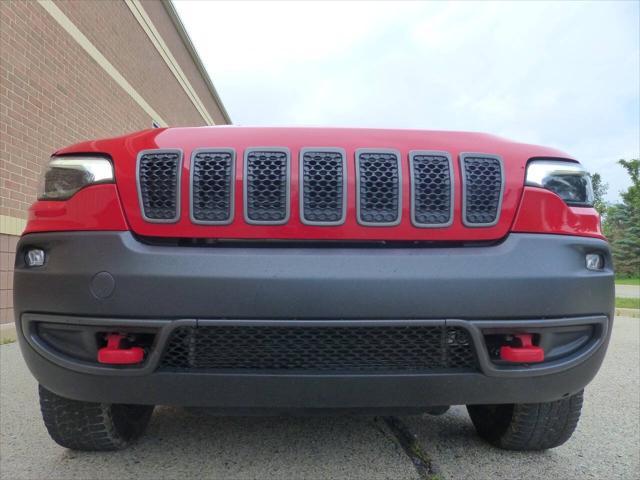 used 2019 Jeep Cherokee car, priced at $12,995