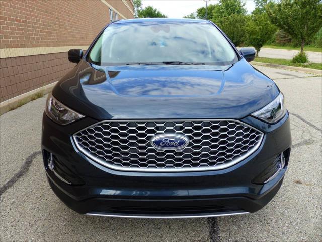 used 2024 Ford Edge car, priced at $21,995