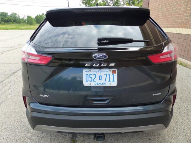 used 2024 Ford Edge car, priced at $21,995