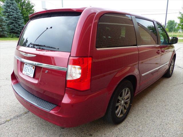 used 2016 Chrysler Town & Country car, priced at $10,995