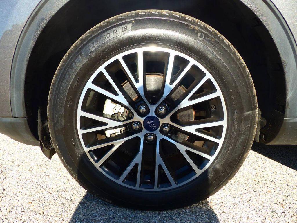 used 2022 Ford Escape car, priced at $18,995