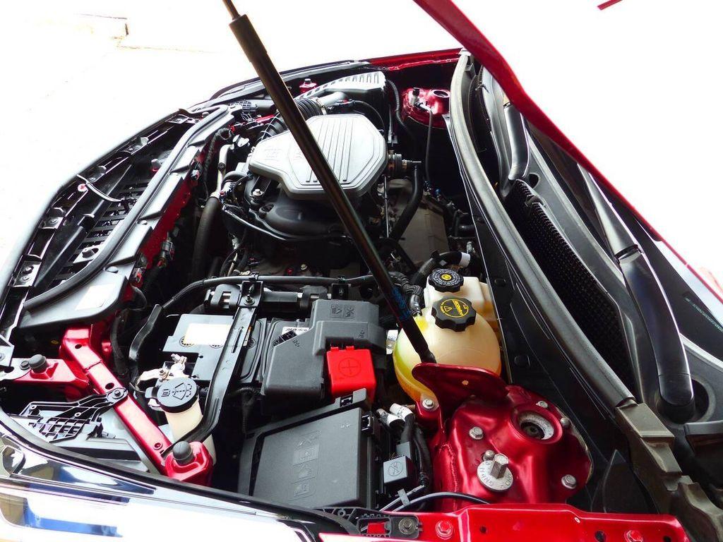 used 2024 Cadillac XT5 car, priced at $29,995