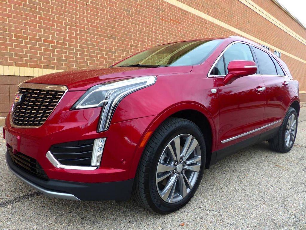 used 2024 Cadillac XT5 car, priced at $29,995