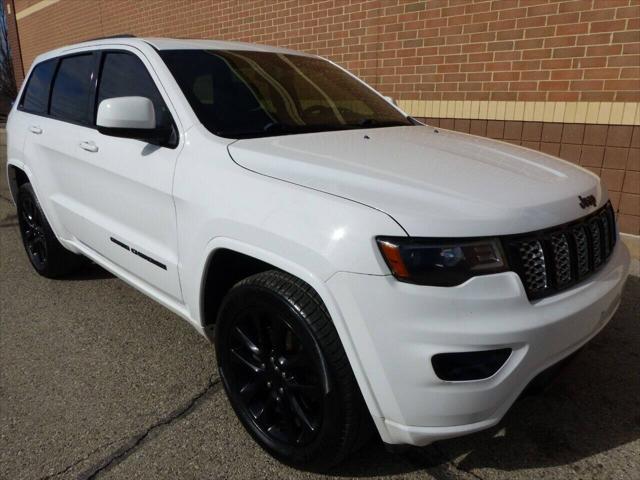 used 2017 Jeep Grand Cherokee car, priced at $15,995