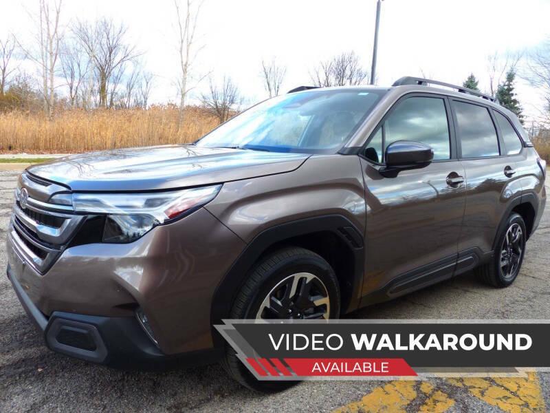 used 2025 Subaru Forester car, priced at $26,995