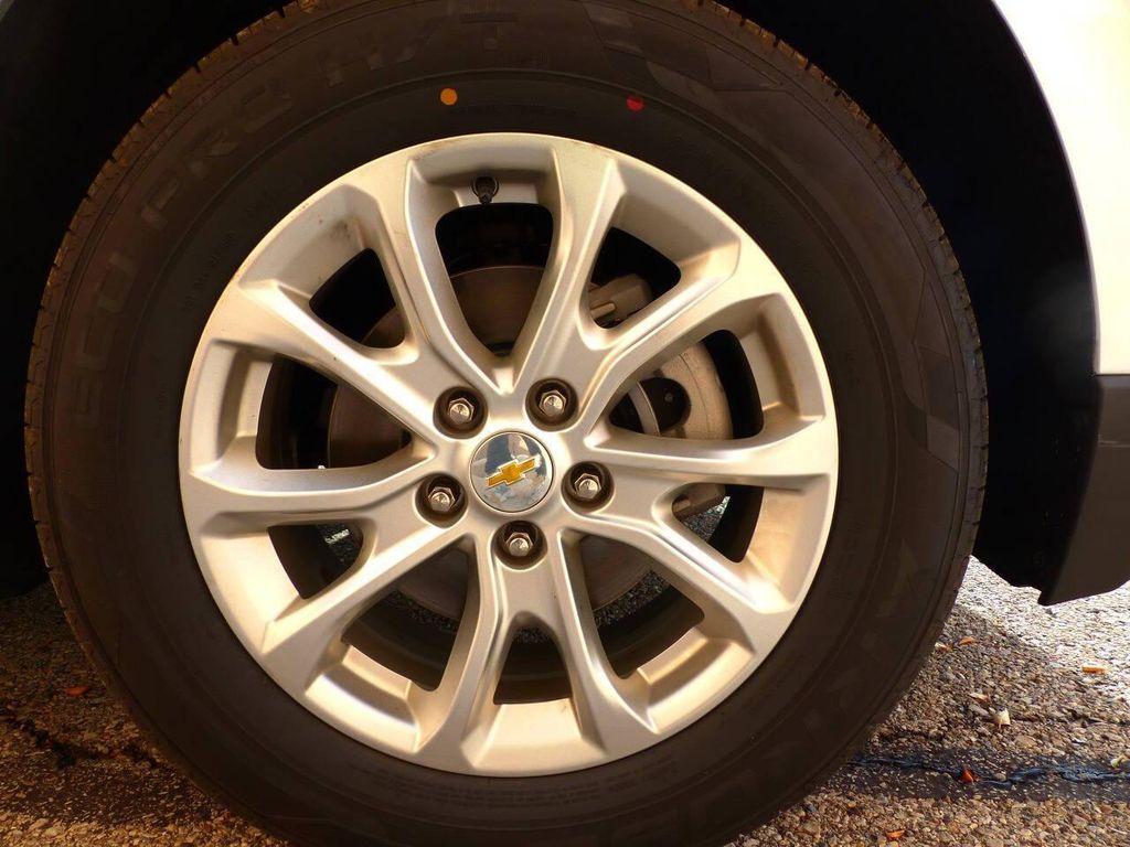 used 2020 Chevrolet Equinox car, priced at $13,995