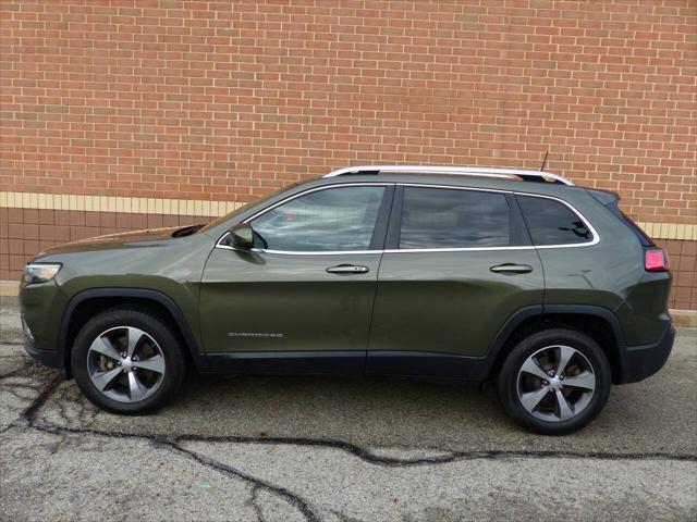 used 2020 Jeep Cherokee car, priced at $16,995