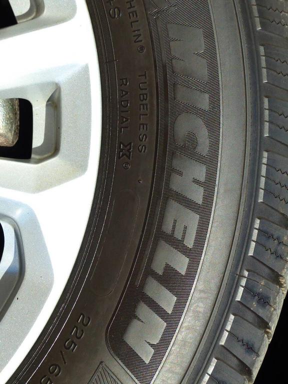 used 2016 Chevrolet Equinox car, priced at $7,995