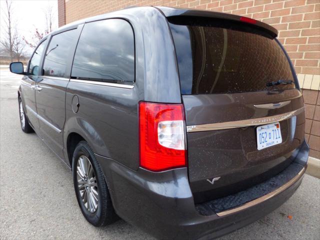 used 2016 Chrysler Town & Country car, priced at $12,995