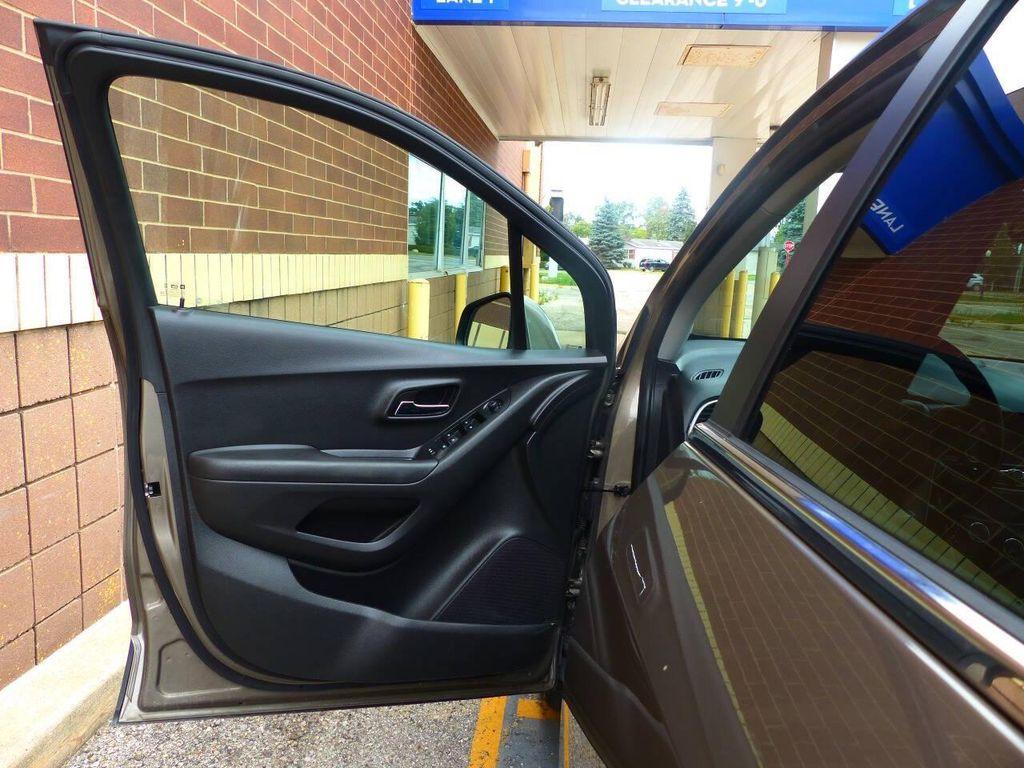 used 2020 Chevrolet Trax car, priced at $10,995
