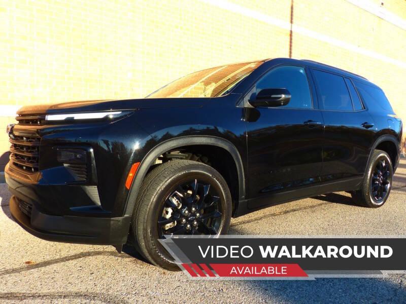 used 2024 Chevrolet Traverse car, priced at $31,995