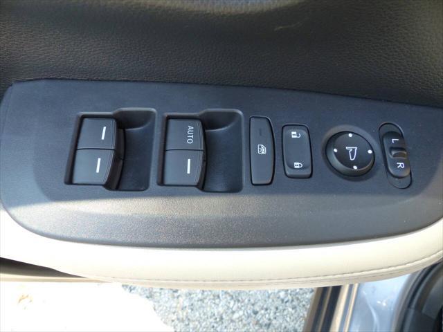 used 2025 Honda HR-V car, priced at $20,995