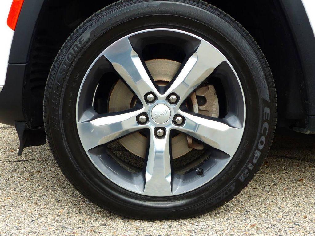 used 2023 Jeep Grand Cherokee L car, priced at $26,995