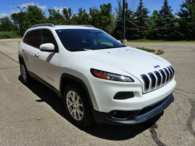 used 2018 Jeep Cherokee car, priced at $13,490