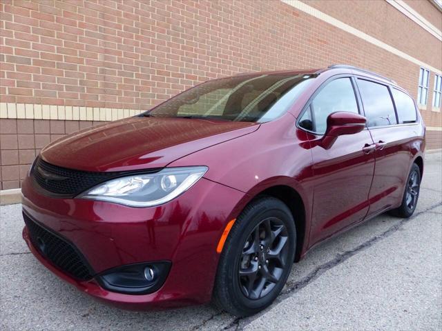 used 2019 Chrysler Pacifica car, priced at $21,995