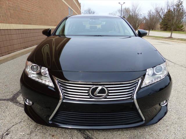 used 2015 Lexus ES 350 car, priced at $16,995