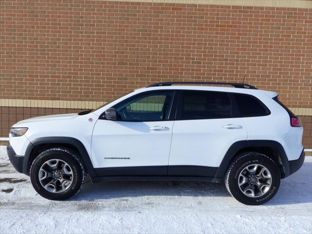 used 2019 Jeep Cherokee car, priced at $16,495