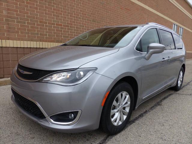 used 2018 Chrysler Pacifica car, priced at $17,995