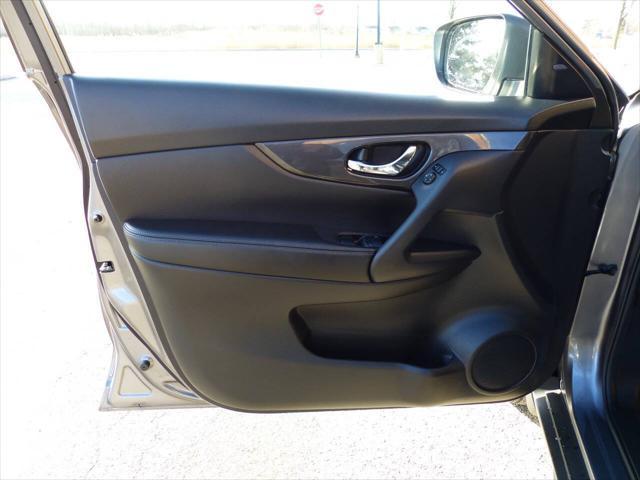 used 2020 Nissan Rogue car, priced at $14,400