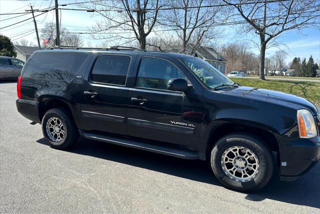 used 2011 GMC Yukon XL car, priced at $10,500