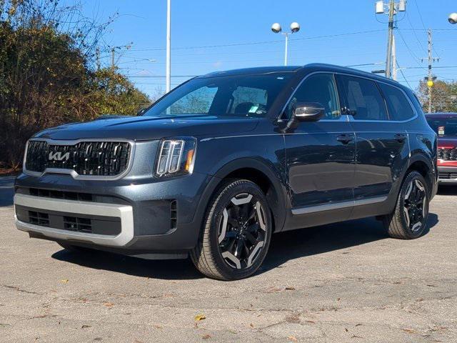 used 2024 Kia Telluride car, priced at $42,100