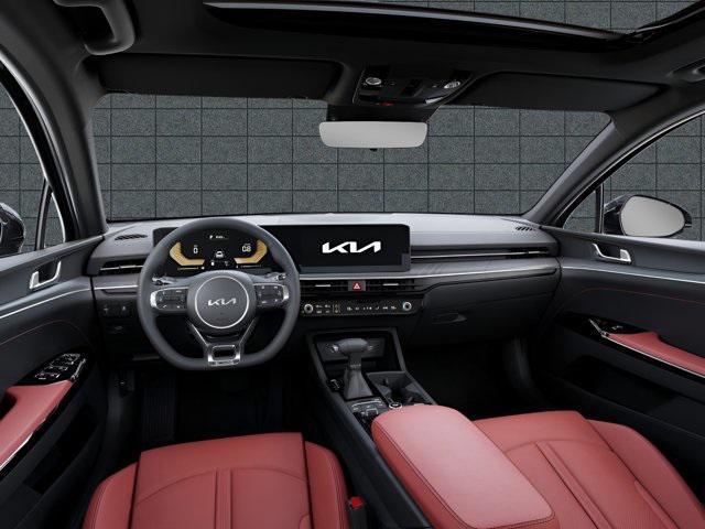 new 2025 Kia K5 car