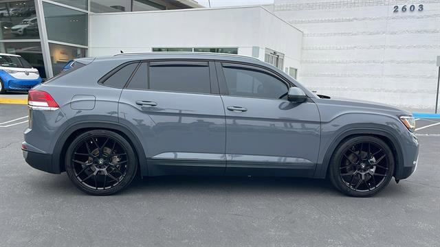 used 2022 Volkswagen Atlas Cross Sport car, priced at $28,900