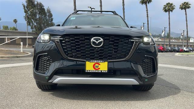 new 2025 Mazda CX-70 PHEV car, priced at $55,941