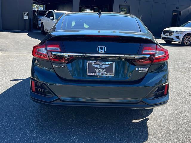 used 2018 Honda Clarity Plug-In Hybrid car, priced at $16,657