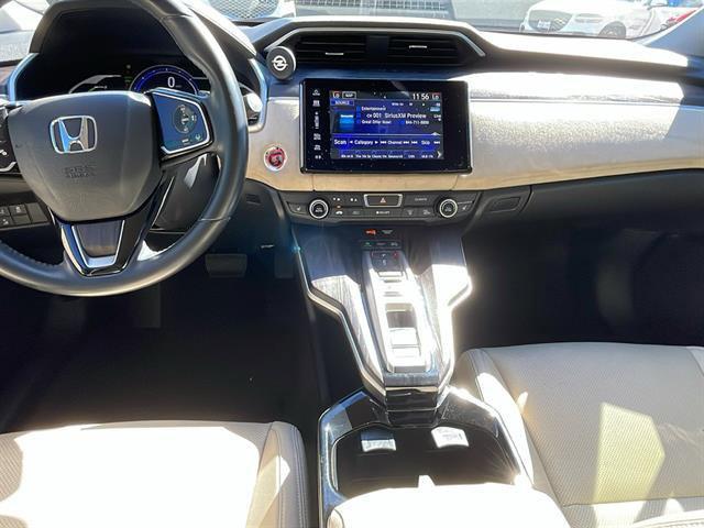 used 2018 Honda Clarity Plug-In Hybrid car, priced at $16,657