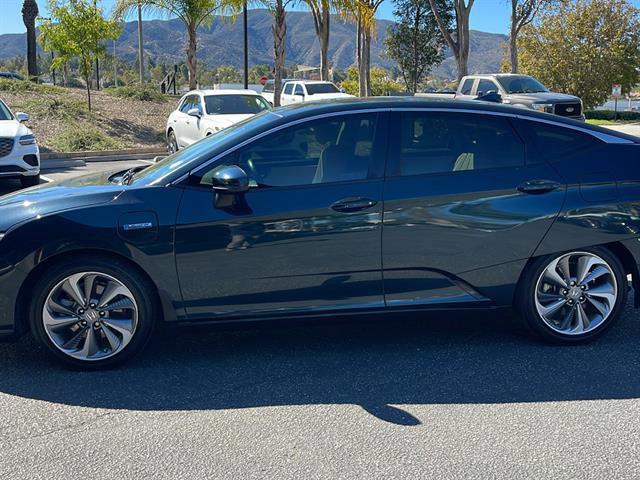 used 2018 Honda Clarity Plug-In Hybrid car, priced at $16,657