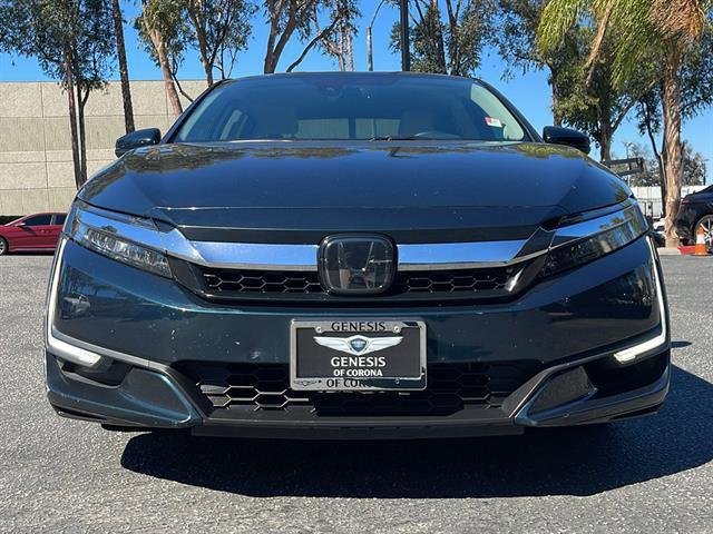 used 2018 Honda Clarity Plug-In Hybrid car, priced at $16,657