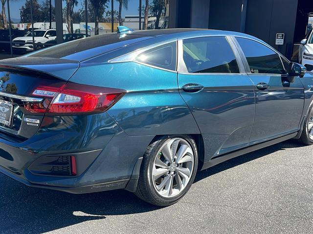 used 2018 Honda Clarity Plug-In Hybrid car, priced at $16,657