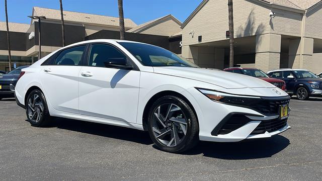 used 2025 Hyundai Elantra car, priced at $21,311