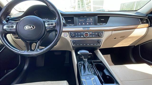 used 2018 Kia Cadenza car, priced at $12,500