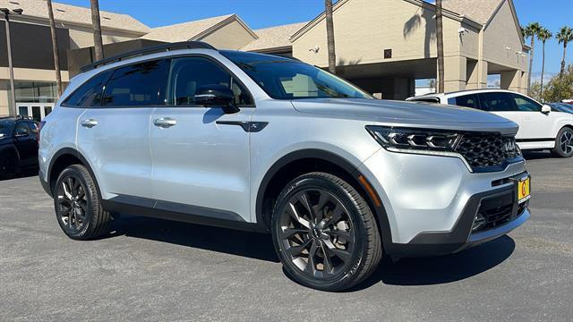 used 2022 Kia Sorento car, priced at $28,773
