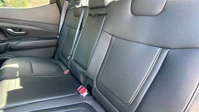 used 2025 Hyundai SANTA CRUZ car, priced at $29,000