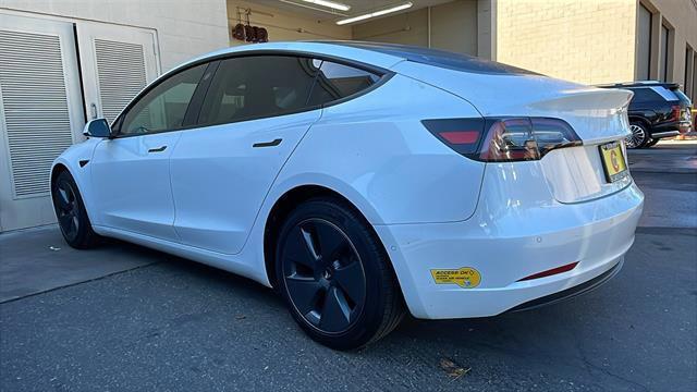 used 2021 Tesla Model 3 car, priced at $17,000