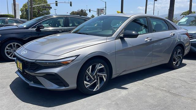 used 2025 Hyundai Elantra car, priced at $21,548
