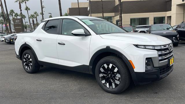 used 2025 Hyundai SANTA CRUZ car, priced at $25,999