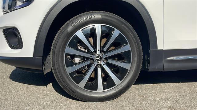 used 2022 Mercedes-Benz GLB 250 car, priced at $27,955
