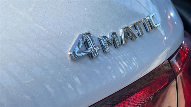 used 2022 Mercedes-Benz GLB 250 car, priced at $27,955
