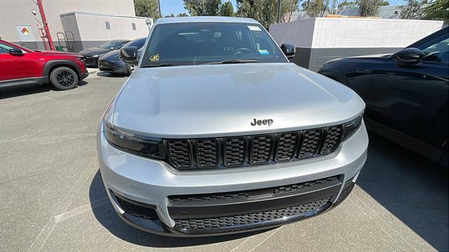 used 2021 Jeep Grand Cherokee L car, priced at $28,555
