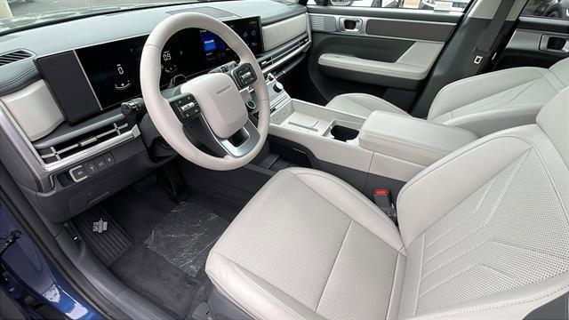 used 2025 Hyundai Santa Fe car, priced at $32,536