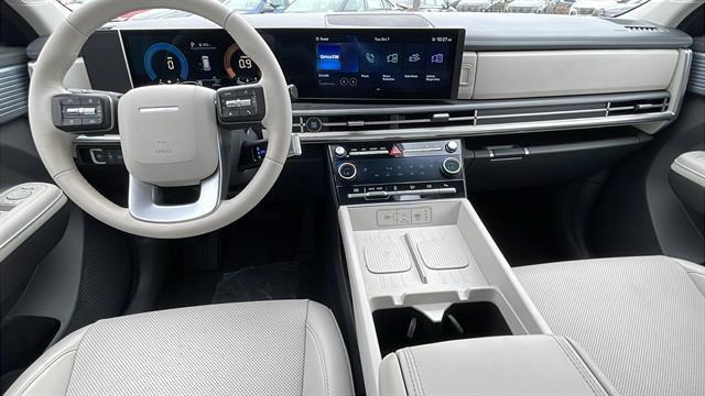 used 2025 Hyundai Santa Fe car, priced at $32,536