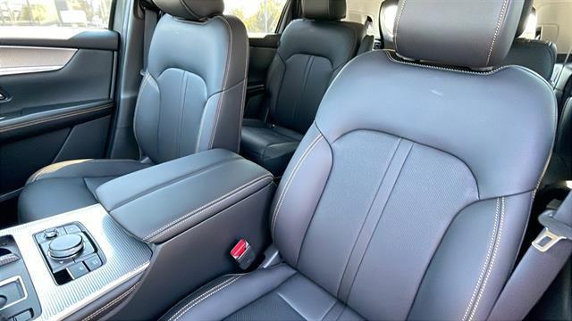 new 2025 Mazda CX-90 PHEV car, priced at $53,918