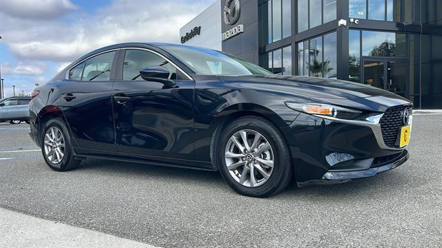 used 2021 Mazda Mazda3 car, priced at $14,877
