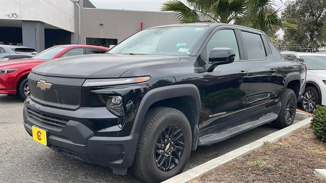 used 2024 Chevrolet Silverado EV car, priced at $43,877